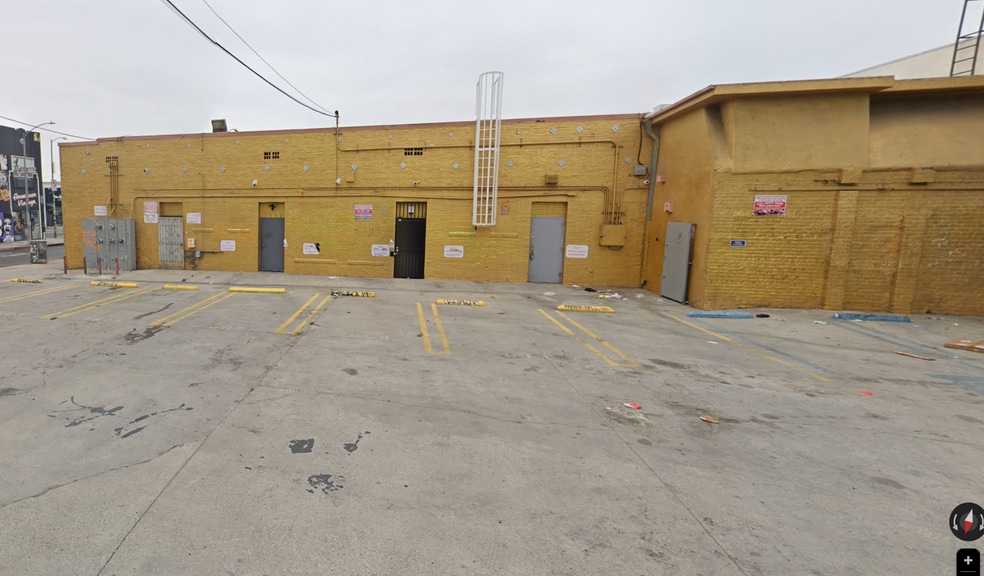 More Photos Of 7611-7615 Melrose Ave, Los Angeles Storefront For Lease