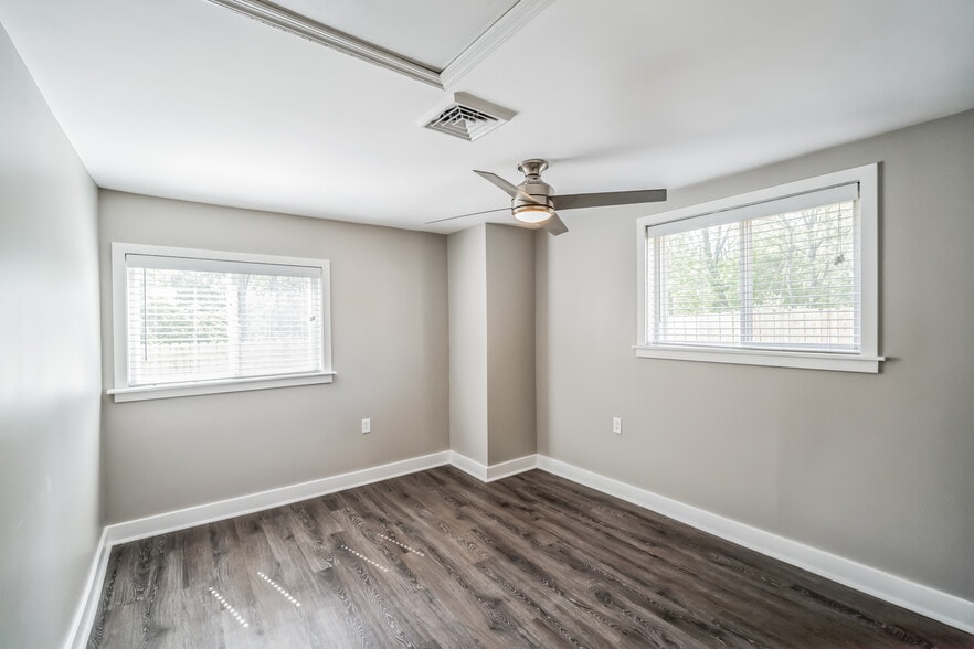 More Photos Of 2952-2954 Dekalb Pike, East Norriton Apartments For Sale