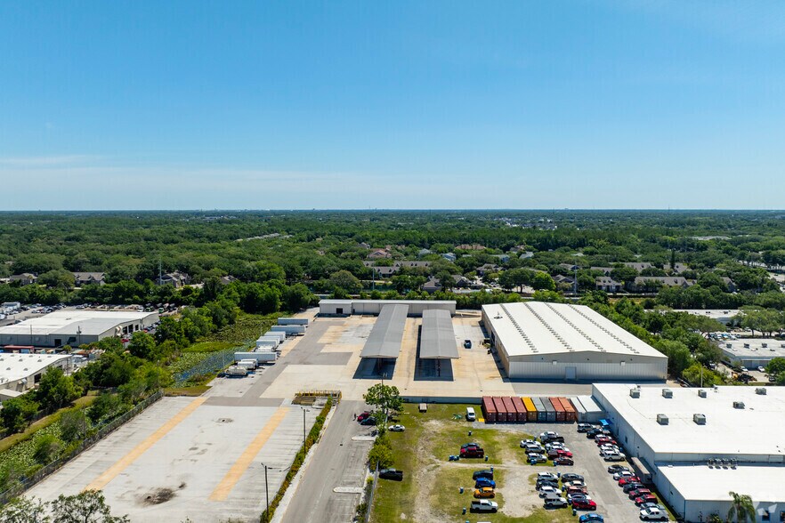 More Photos Of 8423 Sunstate St, Tampa Warehouse For Sale