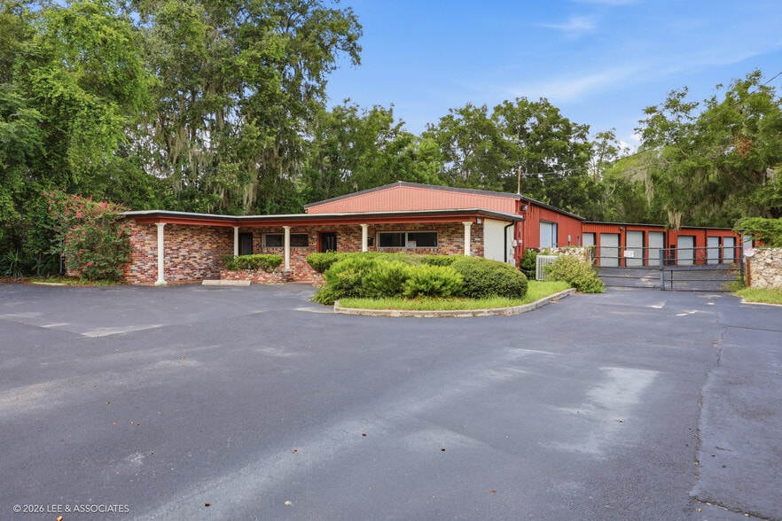 Primary Photo Of 4141 NW 6th St, Gainesville Warehouse For Sale