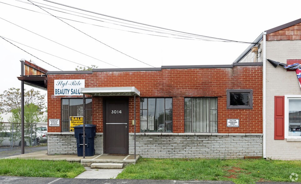 More Photos Of 3014 Christian Ave, Roanoke Storefront For Lease