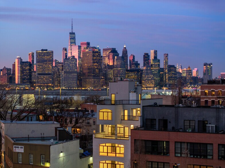 More Photos Of 41 Summit St, Brooklyn Warehouse For Sale