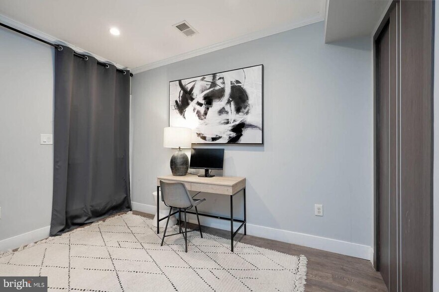 More Photos Of 1461 Chapin St NW, Washington Apartments For Sale