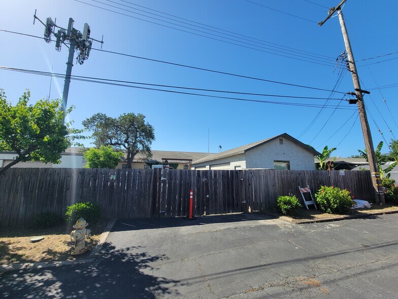8091 Swanston Ln, Gilroy, CA 95020 Apartments For Sale
