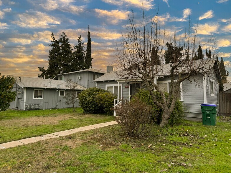 More Photos Of 6860 Walnut Ave, Winton Apartments For Sale