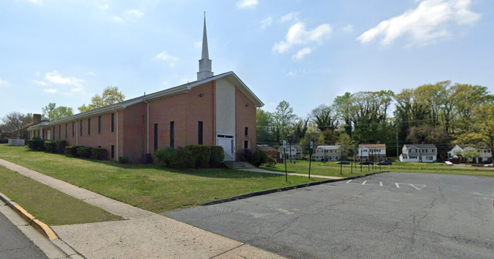 More Photos Of 7234 Lansdale St, District Heights Religious Facility For Sale