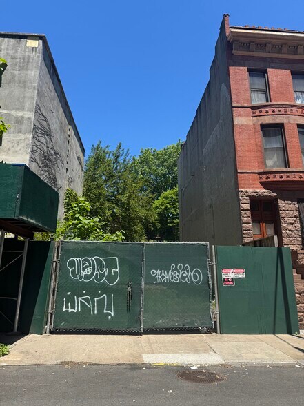 Primary Photo Of 321 W 136th St, New York Land For Sale