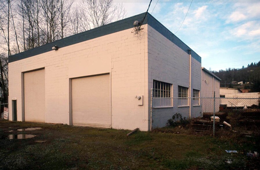 More Photos Of 12014 44th Pl S, Tukwila Warehouse For Sale
