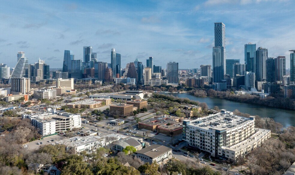 More Photos Of 209 E Riverside Dr, Austin Office For Lease