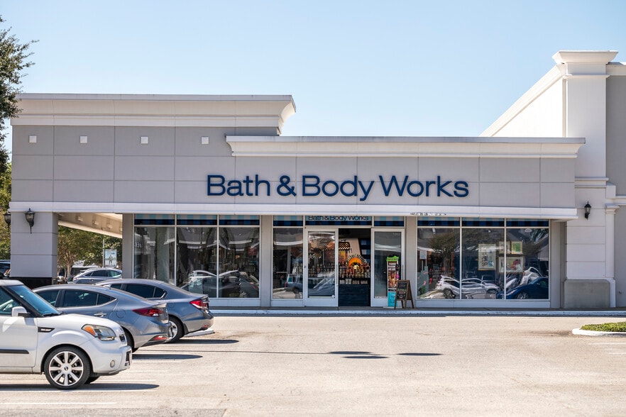 More Photos Of 5450 FM 1960 Rd W, Houston Unknown For Lease