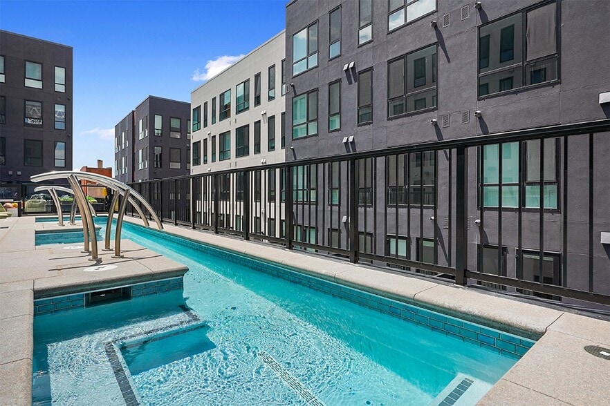 More Photos Of 1040 Santa Fe Dr, Denver Apartments For Lease