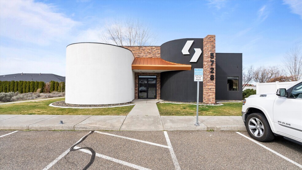 More Photos Of 5728 Bedford St, Pasco Office For Lease