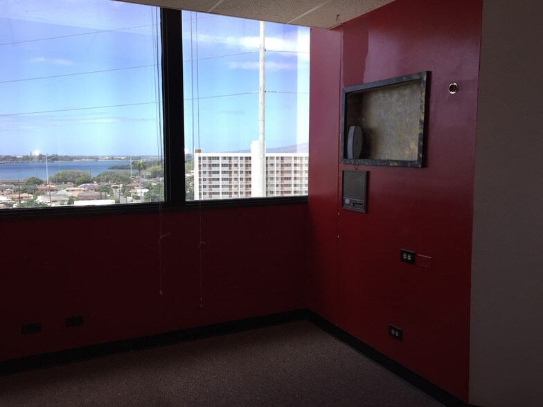 More Photos Of 99-128 Aiea Heights Dr, Aiea Medical For Sale