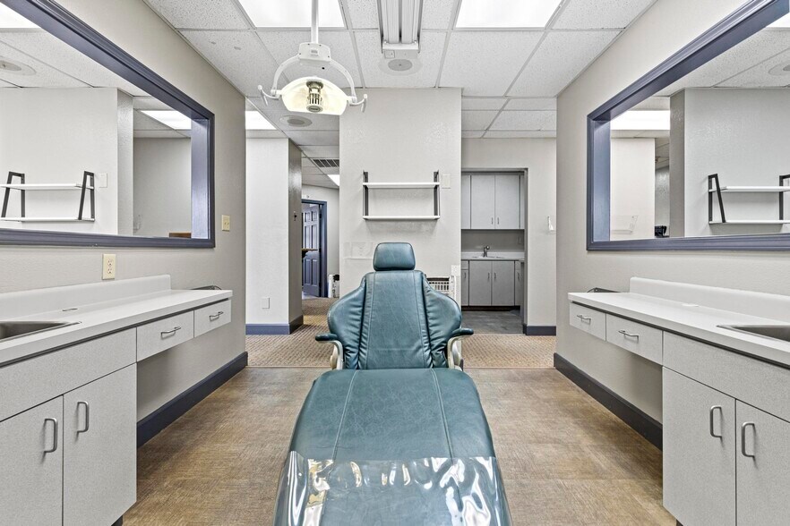 More Photos Of 1045 Live Oak Blvd, Yuba City Medical For Lease