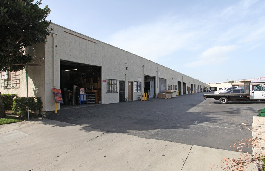 More Photos Of 1453 Virginia Ave, Baldwin Park Warehouse For Lease