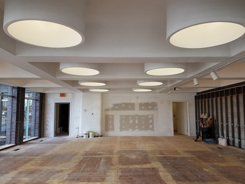 More Photos Of 1860-1868 Centre St, West Roxbury General Retail For Sale