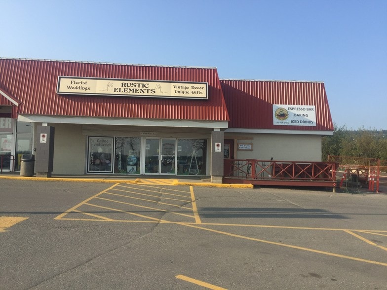 More Photos Of 535 Cariboo Hwy, 100 Mile House Storefront For Sale