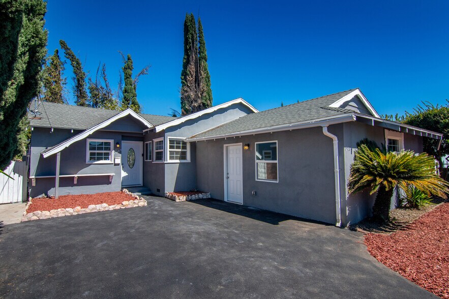 More Photos Of 15405 Covello St, Van Nuys Manufactured Housing Mobile Home Park For Sale