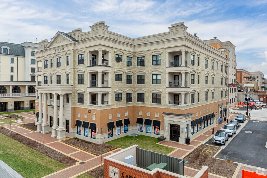 Primary Photo Of 800 Monon Green Blvd, Carmel Apartments For Lease