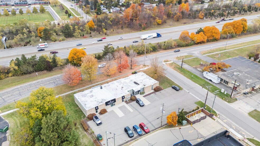 More Photos Of 740 Emerick St, Ypsilanti Medical For Lease