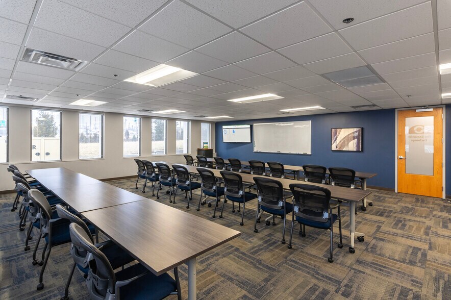 More Photos Of 4000 Executive Park Dr, Cincinnati Unknown For Lease