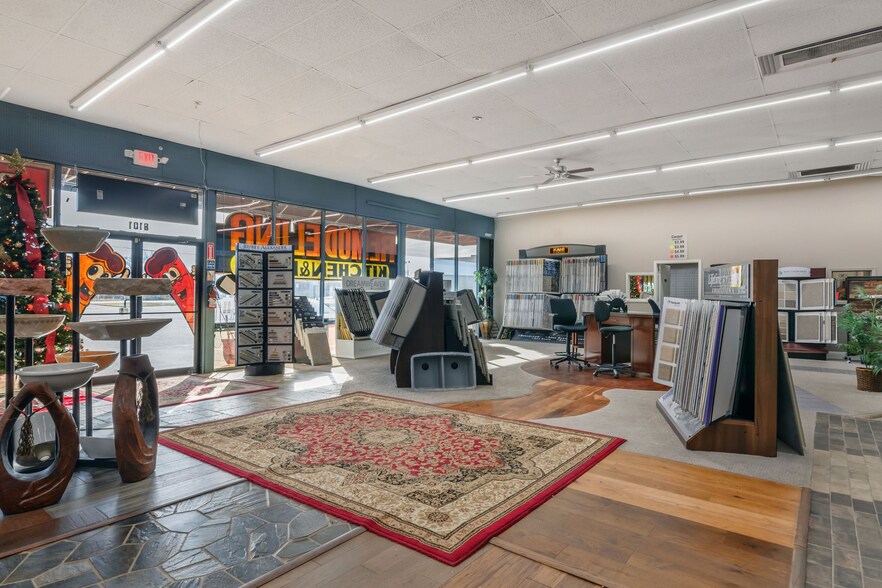 More Photos Of 8101 Grapevine Hwy, North Richland Hills Showroom For Sale