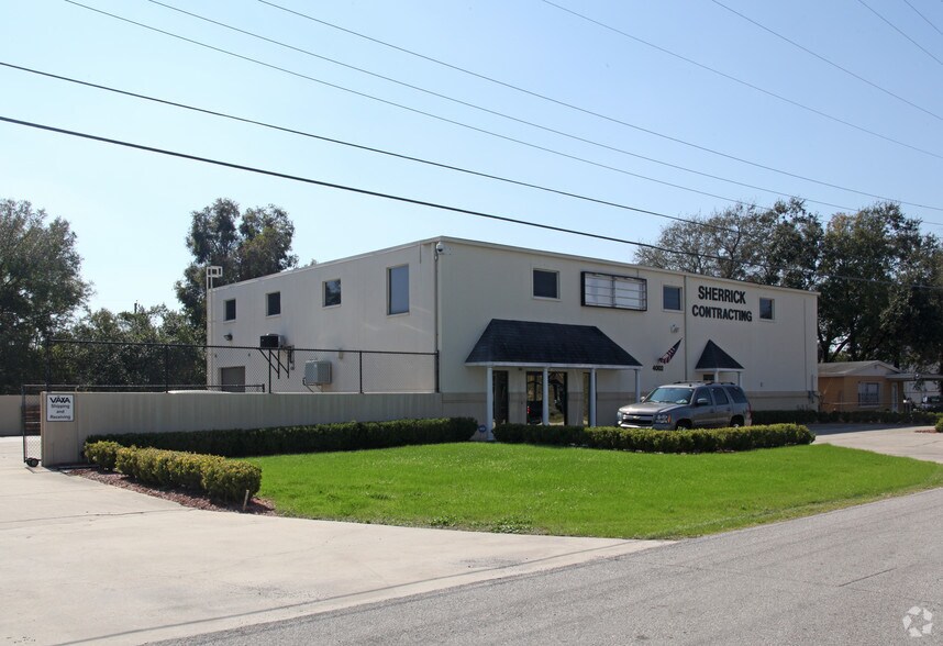 More Photos Of 4002 W State St, Tampa Warehouse For Lease