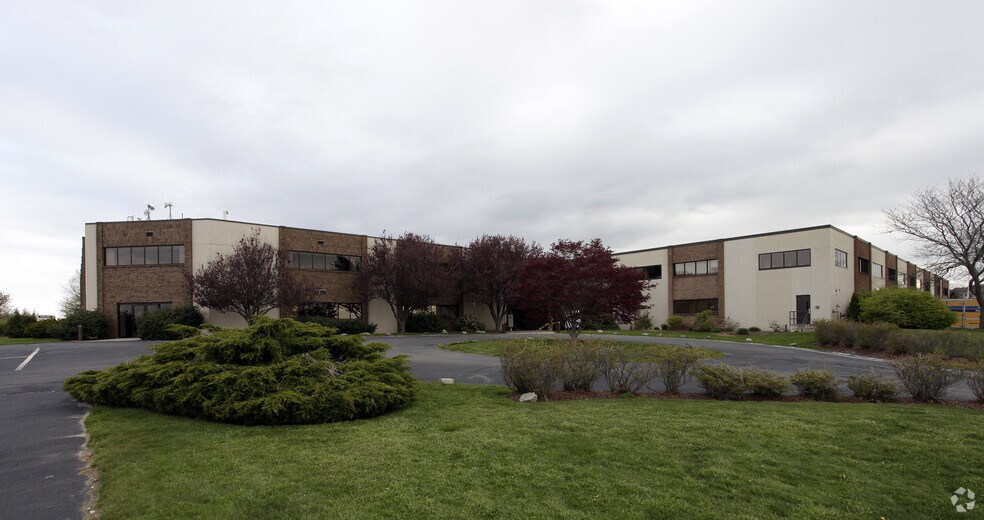 More Photos Of 88 Silva Ln, Middletown Office For Lease