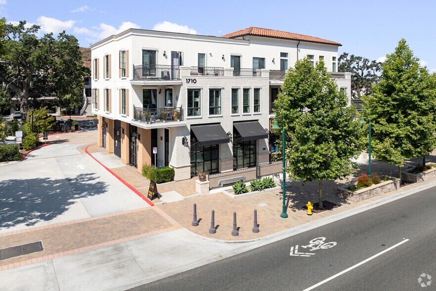 Primary Photo Of 1710 E Thousand Oaks Blvd, Thousand Oaks Apartments For Lease