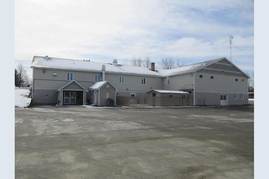 More Photos Of 22 Atlantic Ave, Brewer Manufacturing For Sale