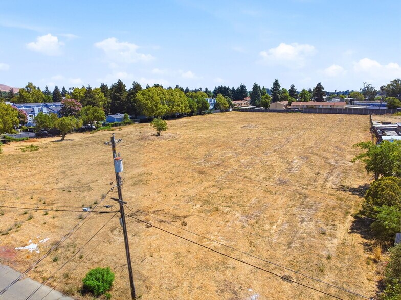 More Photos Of 1798 Blossom Ave, Fairfield Land For Sale