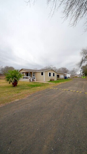 Primary Photo Of 19645 Nordt Rd, Damon Land For Sale