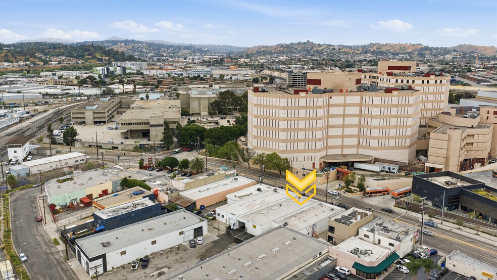 More Photos Of 939-943 N Vignes St, Los Angeles Warehouse For Sale