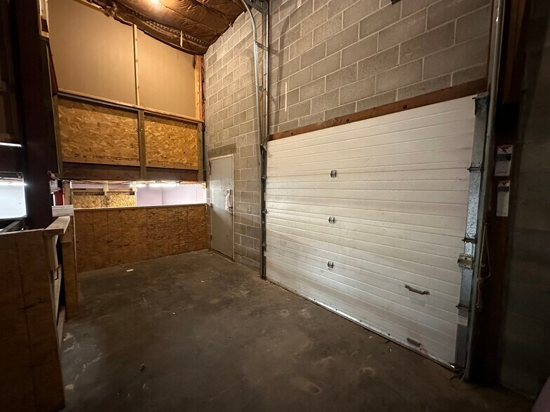 More Photos Of 1935 Q St, Lincoln Freestanding For Sale