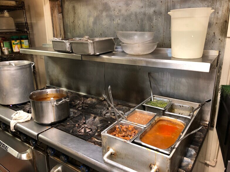 More Photos Of 5427 Broadway St, Galveston General Retail For Sale