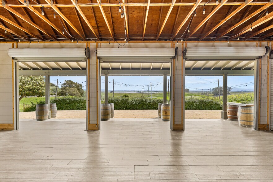 More Photos Of 2750 Las Amigas Rd, Napa Winery Vineyard For Sale