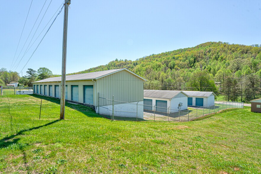 More Photos Of 3495 NC 18 S, Morganton Self Storage For Sale