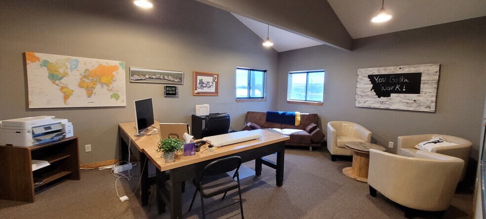 More Photos Of 3101 Vaughn Rd, Great Falls Flex For Sale