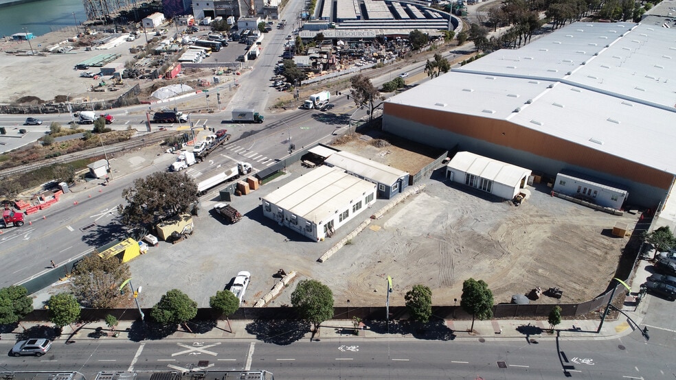More Photos Of 3521 3rd St, San Francisco Warehouse For Lease