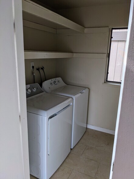 More Photos Of 17 Clay Ct, Novato Apartments For Sale
