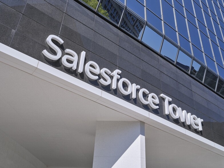 More Photos Of 950 E Paces Ferry Rd NE, Atlanta Office For Lease