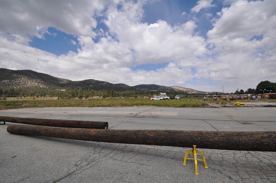 More Photos Of 42800 Big Bear Blvd, Big Bear Lake Contractor Storage Yard For Sale