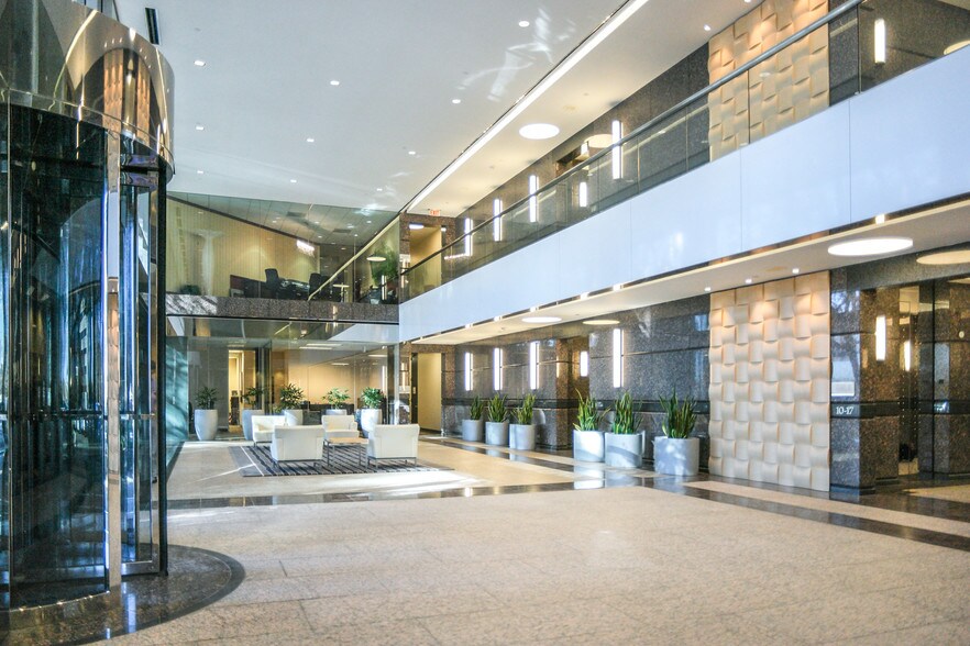 More Photos Of 3030 Lyndon B Johnson Fwy, Dallas Office For Lease