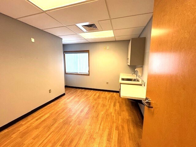 More Photos Of 2111 Washington Blvd, Easton Medical For Lease