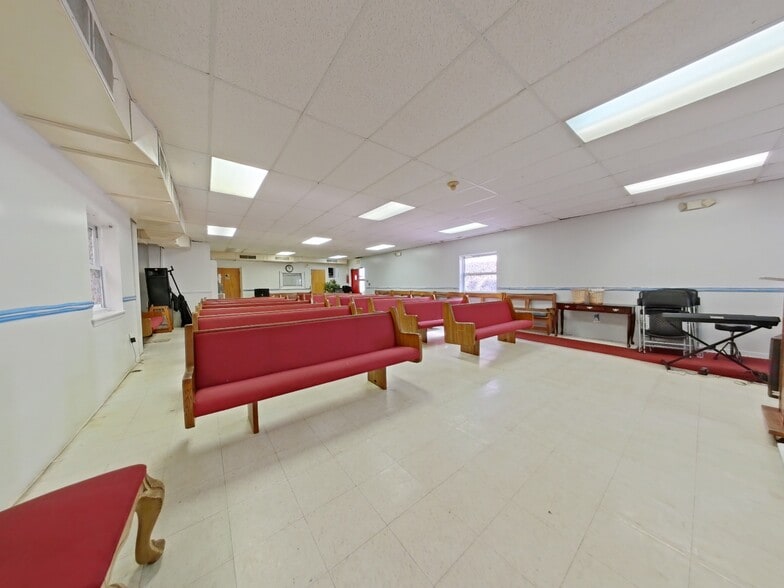 More Photos Of 3914 N 6th St, Philadelphia Religious Facility For Sale