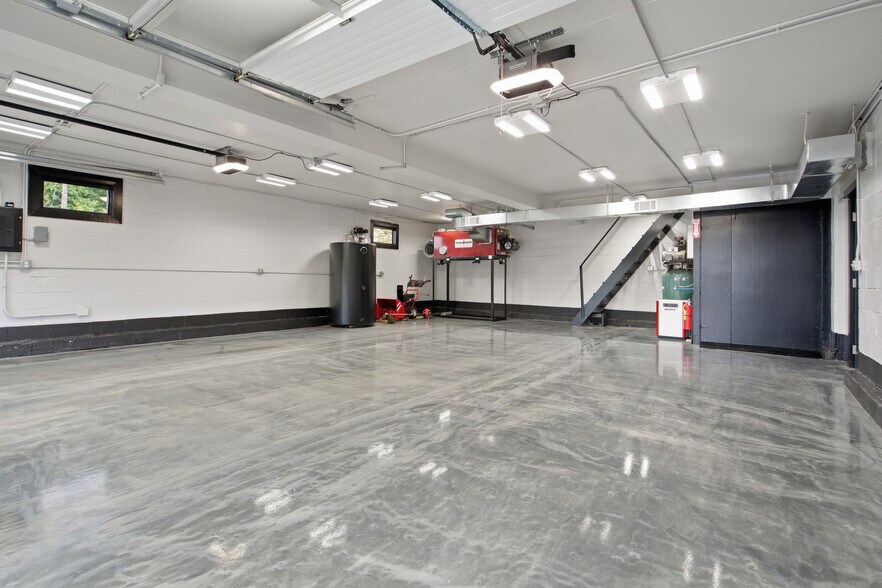 More Photos Of 1117 Eddie Dowling Hwy, North Smithfield Storefront Retail Residential For Sale