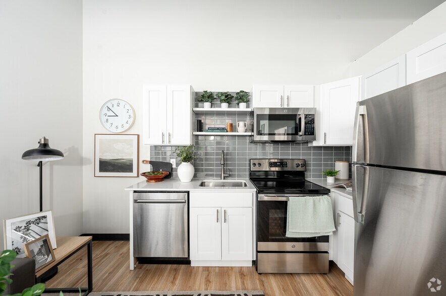 More Photos Of 221 E State St, West Lafayette Apartments For Lease