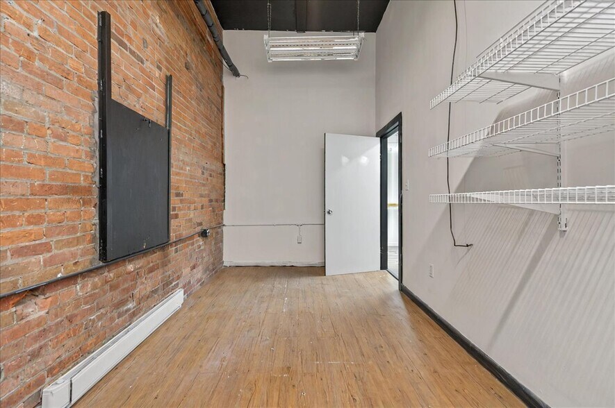 More Photos Of 80 W Circular St, Saratoga Springs Storefront For Lease