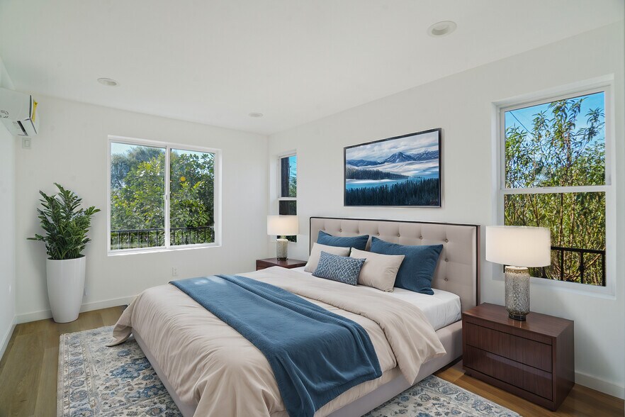 More Photos Of 20336 Cantara St, Winnetka Apartments For Sale