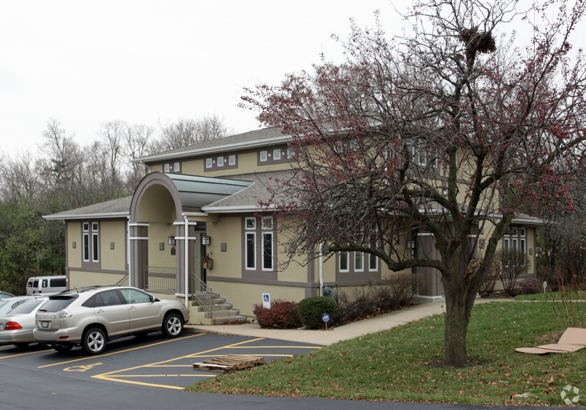 Primary Photo Of 219 W 55th St, Clarendon Hills Office For Lease